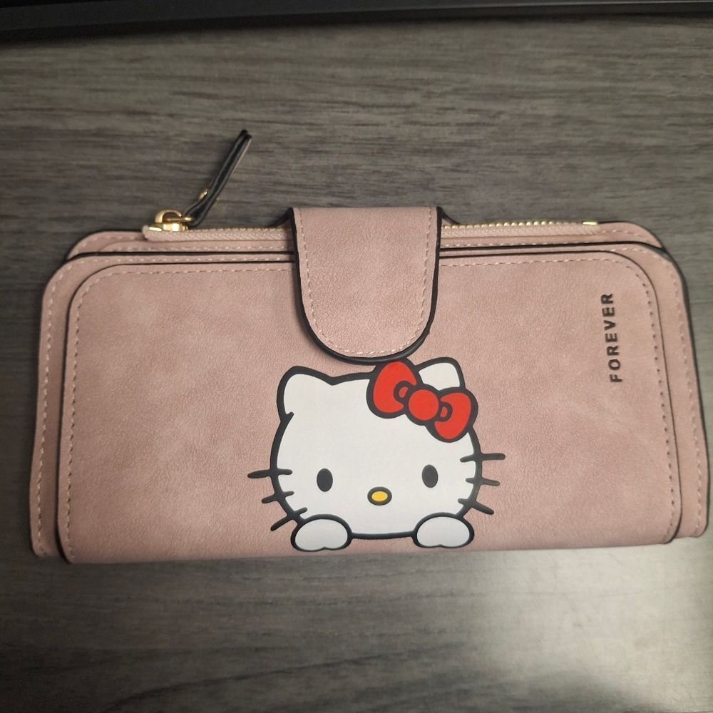 Hello Kitty Light Pink Wallet- New - Picture 3 of 6